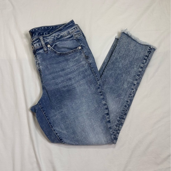 Torrid Crop Boyfriend Straight Vintage Stretch Mid-Rise Jeans Size 12 - Picture 10 of 13